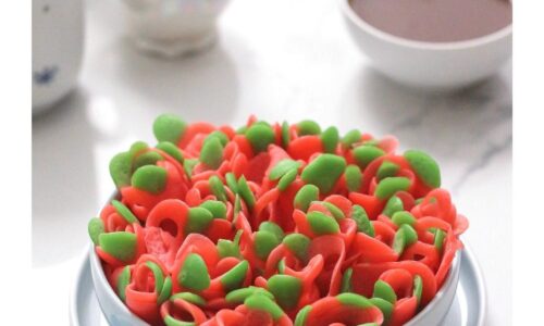 Roti Jala Mawar (Kuah Kinca Gula Merah)